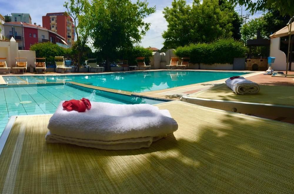 Mehari Rimini - Family Hotel Экстерьер фото